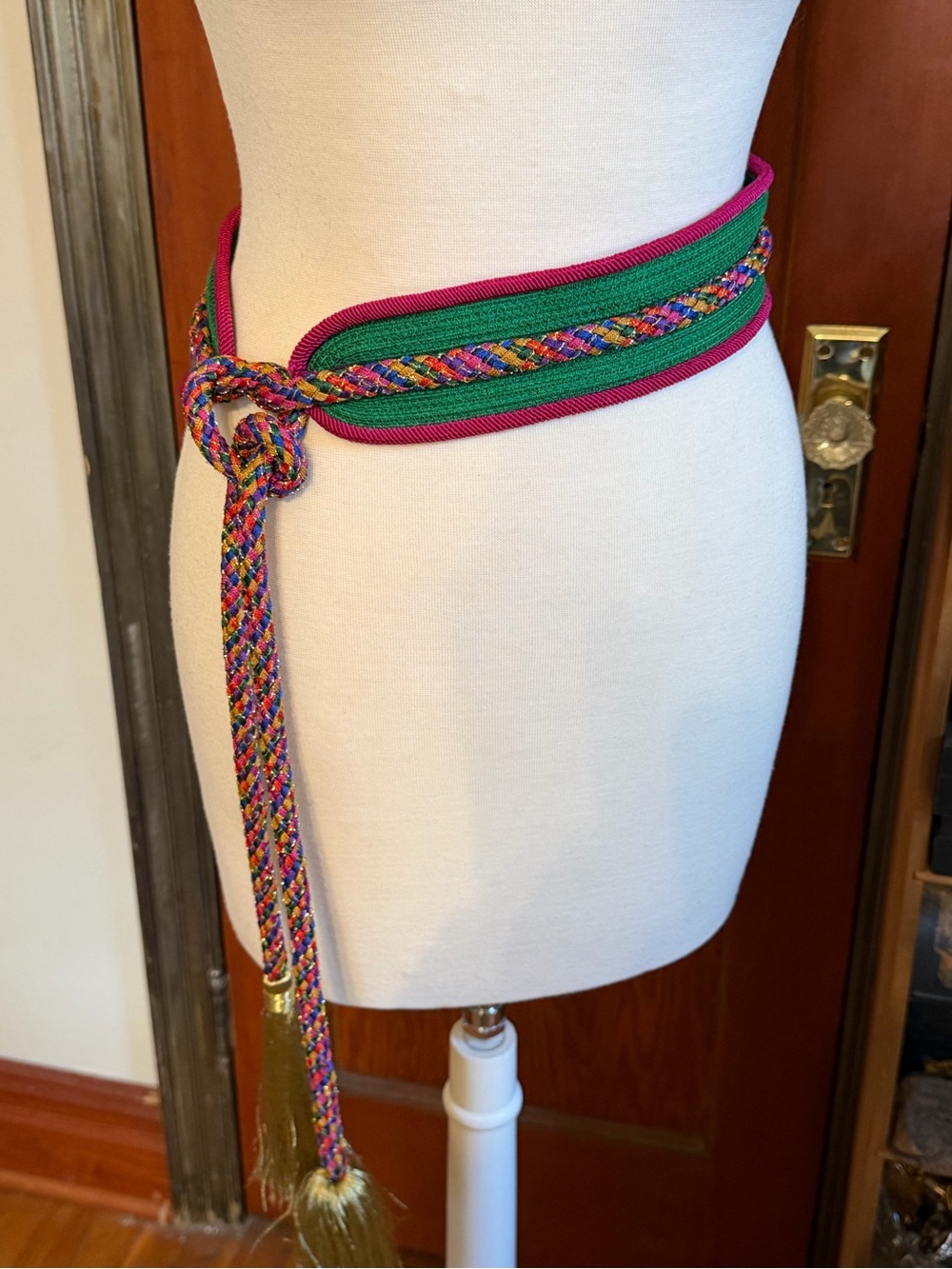 Vintage Fabric Multicolor Belt With Gold Tassels Size Large (L) Length 58” - Picture 11 of 16
